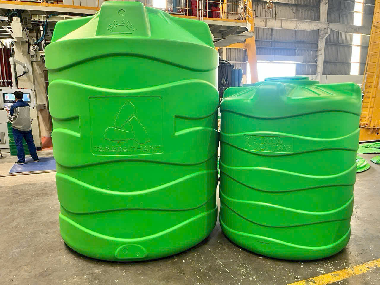Bồn nhựa hdpe 3000 lít plasman